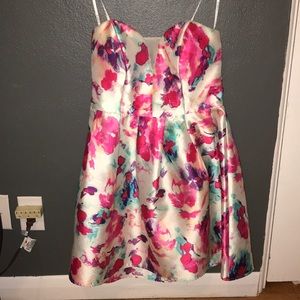 Strapless Homecoming Dress